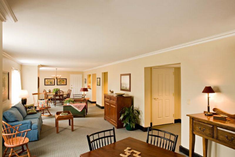 Williamsburg Lodge, Autograph Collection Exterior photo